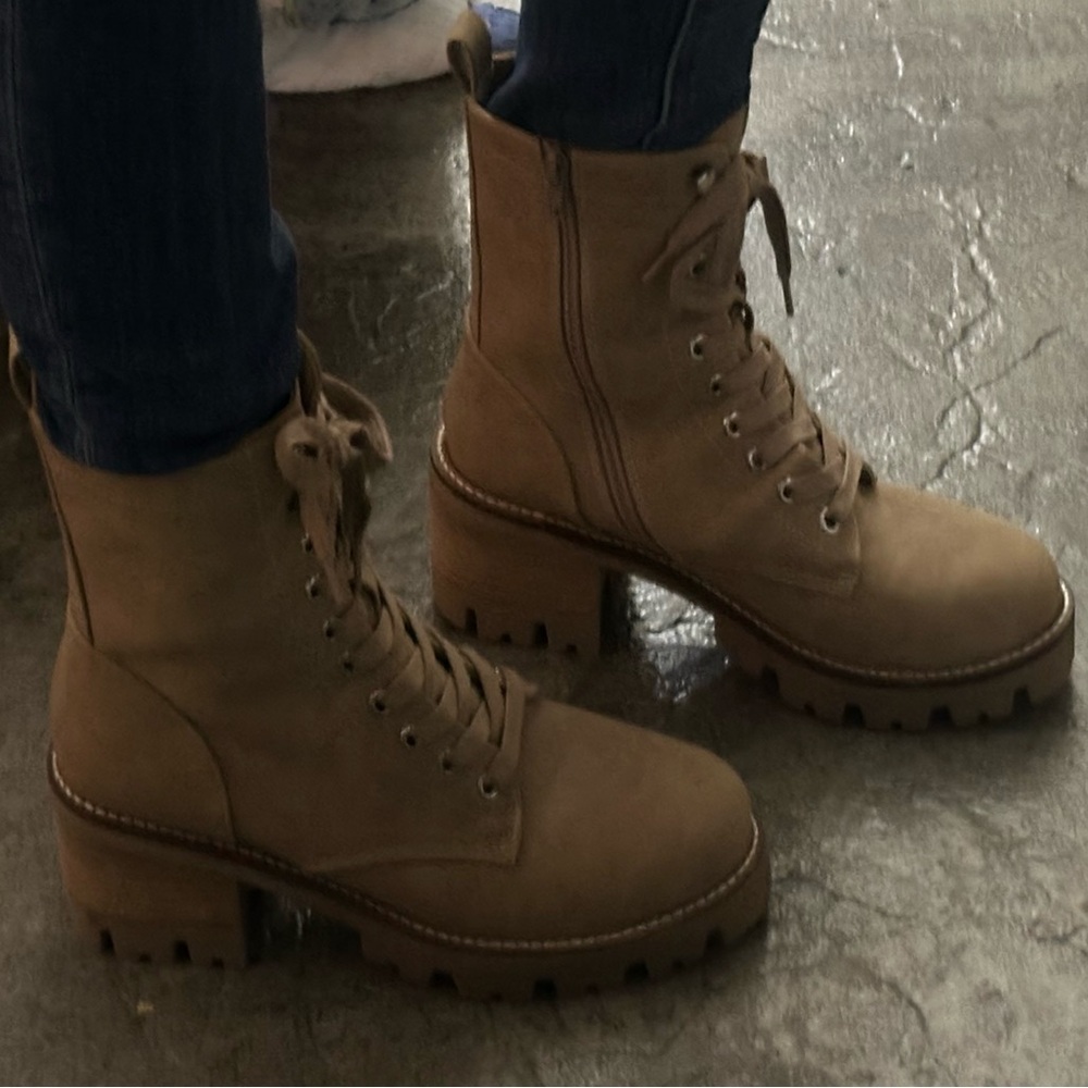 NEW IN BOX Dolce Vita Madey Tan Lace Up Combat Moto Boho Boots!  Sz 8.5 - Picture 5 of 6